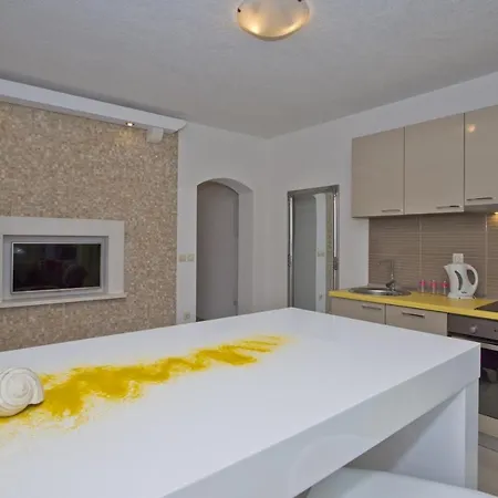 Apartment By The Sea Cove Zastupac, Hvar - 8761