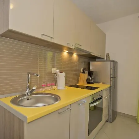 By The Sea Cove Zastupac, Hvar - 8761 Apartment Hvar Town