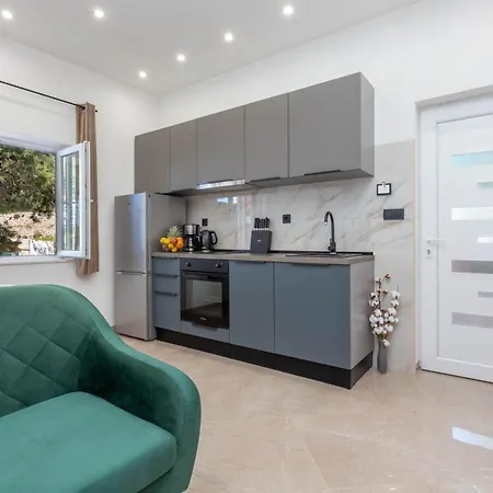 By The Sea Cove Zastupac, Hvar - 8761 Apartman