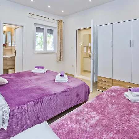 Apartment By The Sea Cove Zastupac, Hvar - 8761