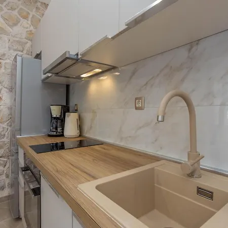 Apartment By The Sea Cove Zastupac, Hvar - 8761 Hvar Town