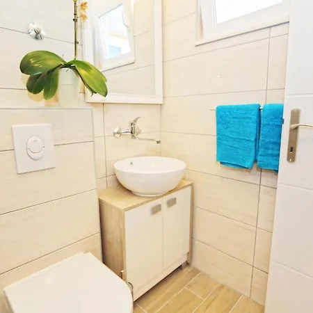 Apartman By The Sea Cove Zastupac, Hvar - 8761