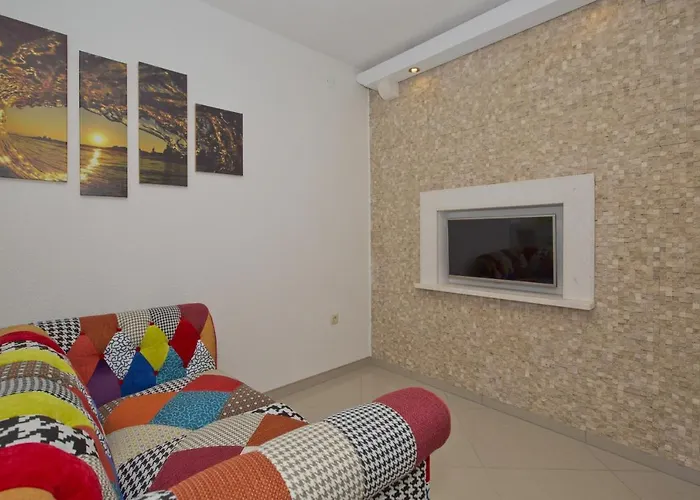 By The Sea Cove Zastupac, Hvar - 8761 Apartment Hvar Town