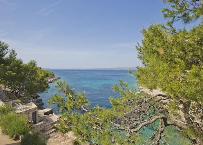 アパート By The Sea Cove Zastupac, Hvar - 8761 *